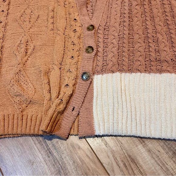 Miss Me Colorblock Cable Knit Hooded Cardigan Sweater Large - Picture 6 of 6